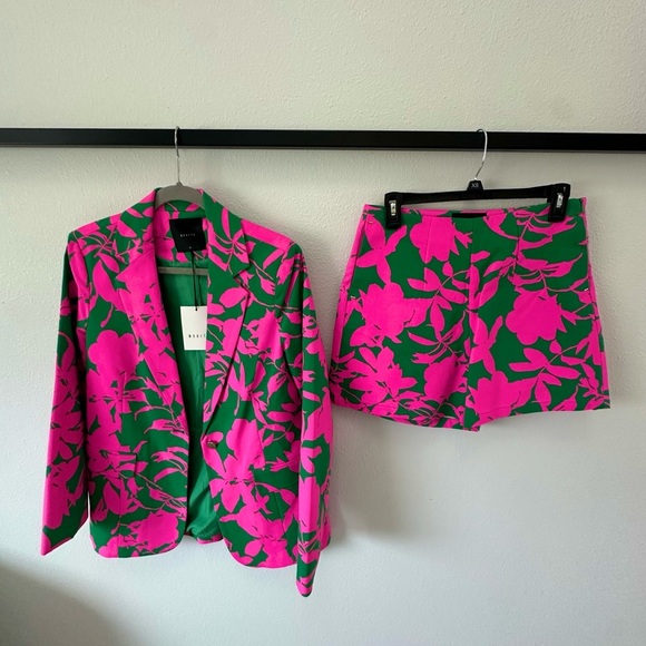 Vibrant Pink and Green Floral Blazer by [Brand] - Picture 1 of 13